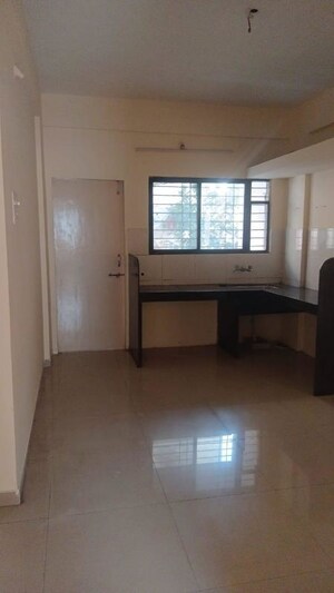 Room in 1 BHK Apartment at Bora Residency, Aundh – for Rent
