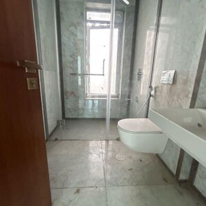 Bathroom in 3 BHK Apartment at Kalpataru Avana, Parel – for Sale