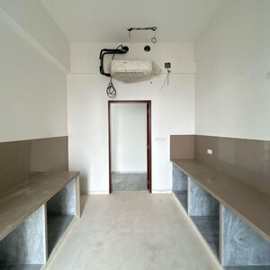 Kitchen in 3 BHK Apartment at Kalpataru Avana, Parel – for Sale