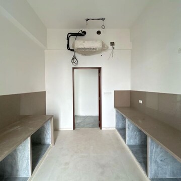 Kitchen in 3 BHK Apartment at Kalpataru Avana, Parel – for Sale