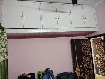 Furnished Amenities in 1.5 BHK Builder Floor at Saket – for Rent