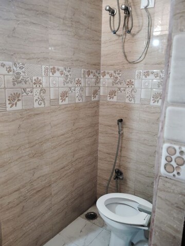 Bathroom in 1.5 BHK Builder Floor at Saket – for Rent