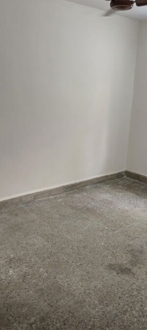 Room in 1 BHK Apartment at Shreerang CHS, Shrirang Society – for Sale