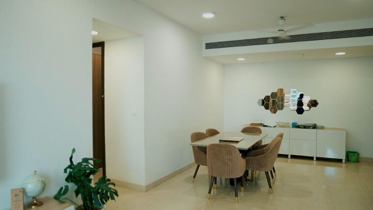 Other, lodha-the-park 4 Bedroom 1580 Sq.Ft. Apartment In Century Mills Mumbai 9853280