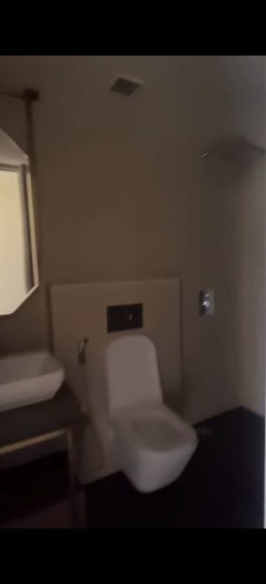 Furnished Amenities in 2 BHK Apartment at Lodha Sterling, Kolshet Road – for Rent