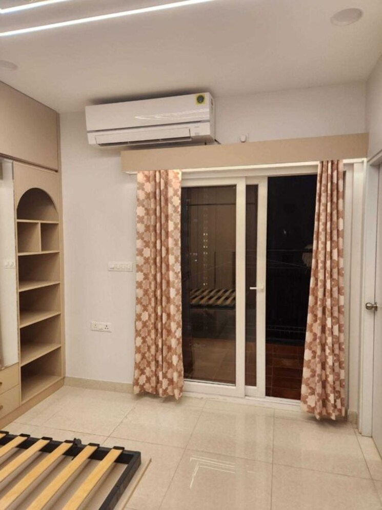 Bedroom, prestige-high-fields 4 Bedroom 2713 Sq.Ft. Apartment In Gachibowli Hyderabad 9853318