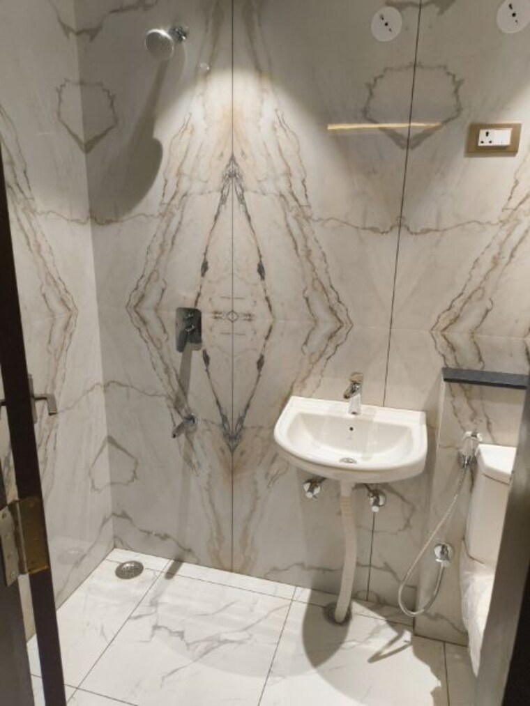Attached Bathroom, vardhman-empire-estate 2 Bedroom 881 Sq.Ft. Apartment In Mahapura Jaipur 9728263