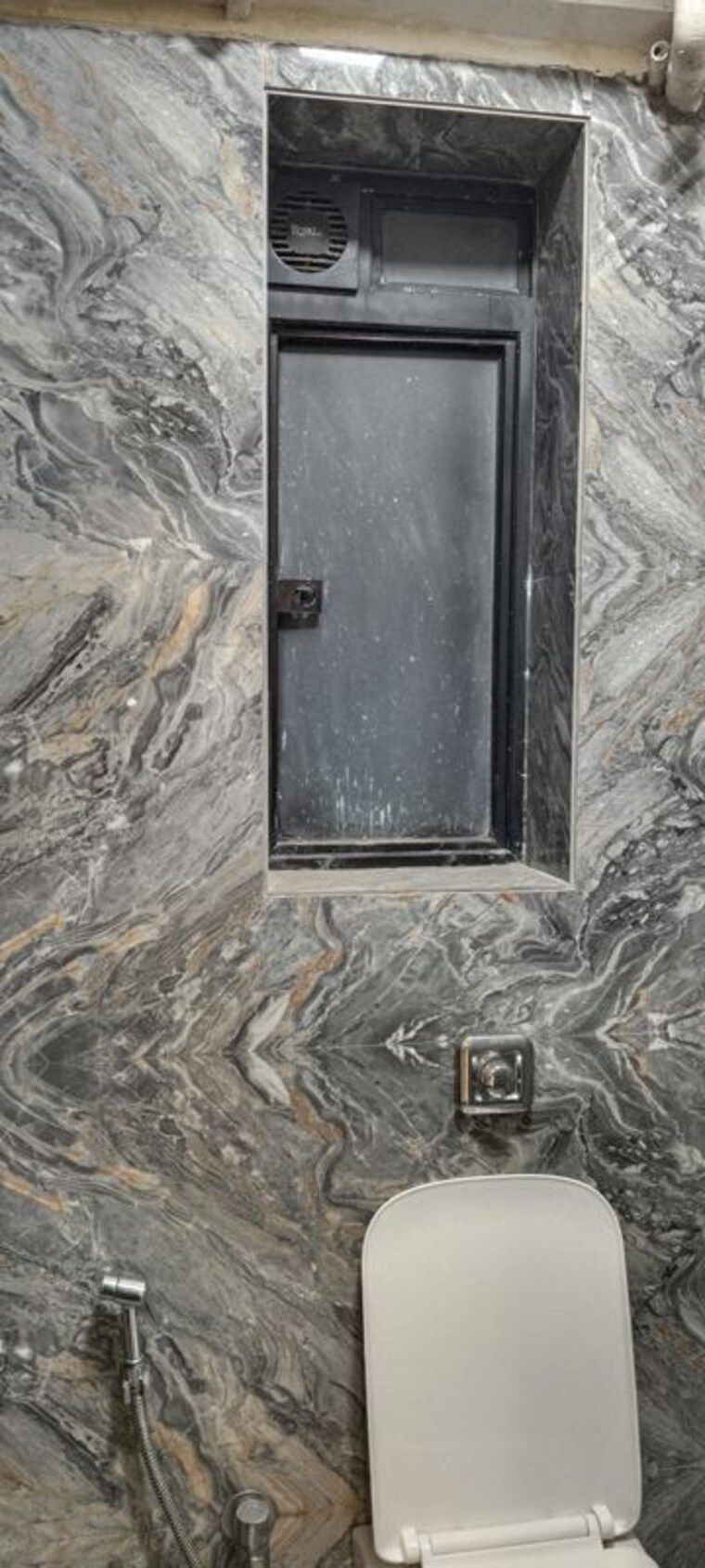 Bathroom, raheja-acropolis 4 Bedroom 1600 Sq.Ft. Apartment In Deonar Mumbai 9853320