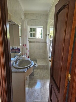 Bathroom in 1 BHK Apartment at Collectors Colony – for Rent