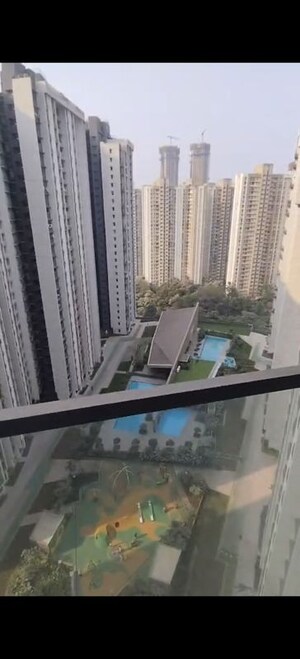 3 BHK Apartment For Sale in Kalpataru Immensa G, Kolshet Road