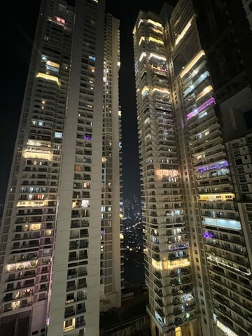 2 BHK Apartment For Rent in Omkar Apartment Malad East, Malad East