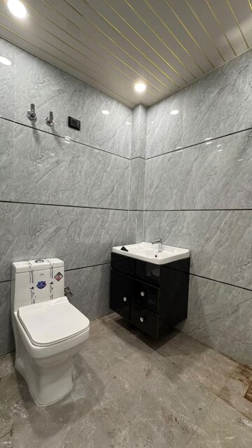 Bathroom in 2 BHK Builder Floor at Vasundhara Complex, Vasundhara Sector 16 – for Sale