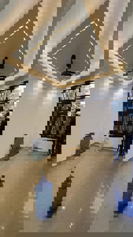 2 BHK 100 Sq.Ft. Builder Floor in Vasundhara Complex