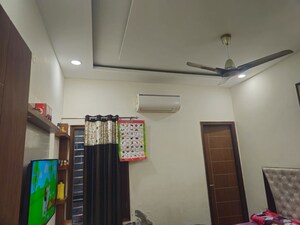  3 BHK Builder Floor at Pir Machalla – for Rent