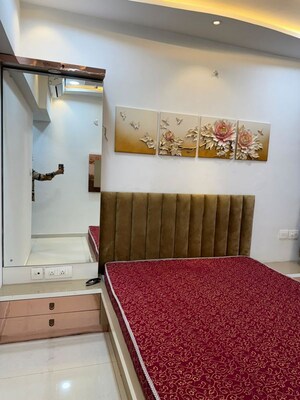 Bedroom in 2 BHK Apartment at Rustomjee Urbania Azziano, Thane West – for Rent