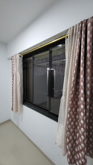 Building Lobby in 1 BHK Apartment at Highland Pearl, Thane West – for Rent