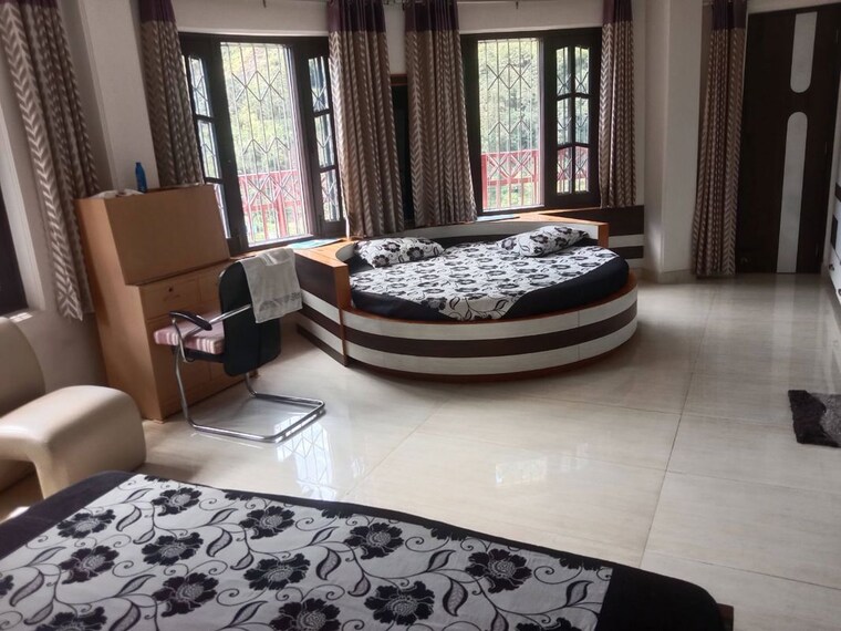 Bedroom, pir machalla 3 Bedroom 2250 Sq.Ft. Apartment In Pir Machalla Zirakpur 9853348
