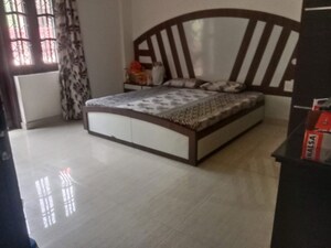 Bedroom in 3 BHK Apartment at Pir Machalla – for Rent