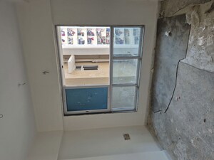 Furnished Amenities in 1 BHK Apartment at Sai Krupa Skylon Suburbia, Kandivali West – for Sale