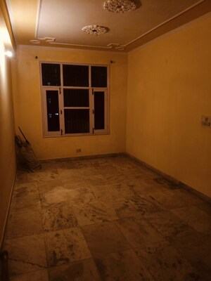 Room in 3 BHK Builder Floor at MS Enclave Zirakpur, Dhakoli – for Rent