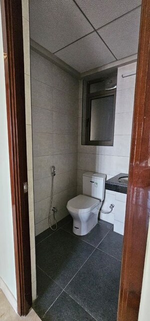 Bathroom in 2 BHK Apartment at Kalpataru Paramount, Kapur Bawdi – for Rent