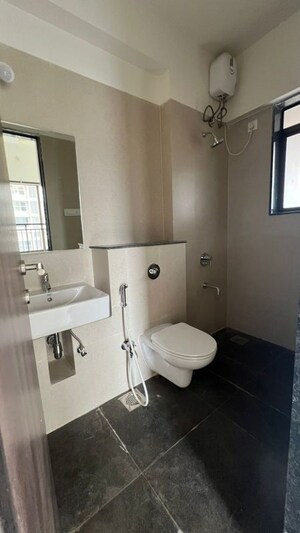 Bathroom in 2.5 BHK Apartment at Runwal Sanctuary, Mulund West – for Rent