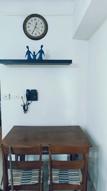 Furnished Amenities in 2 BHK Apartment at Lodha Amara, Kolshet Road – for Rent