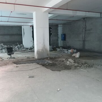 Parking in  Showroom at ND Palai Towers, Goregaon West – for Rent