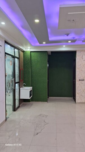 Bedroom in 4 BHK Independent House at Modipuram – for Sale