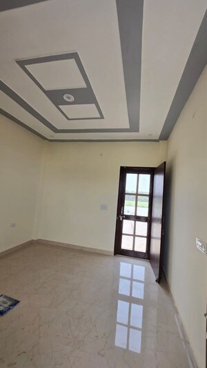 Room in 4 BHK Independent House at Modipuram – for Sale