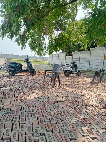  Plot – Exterior View View at Modipuram - for Sale