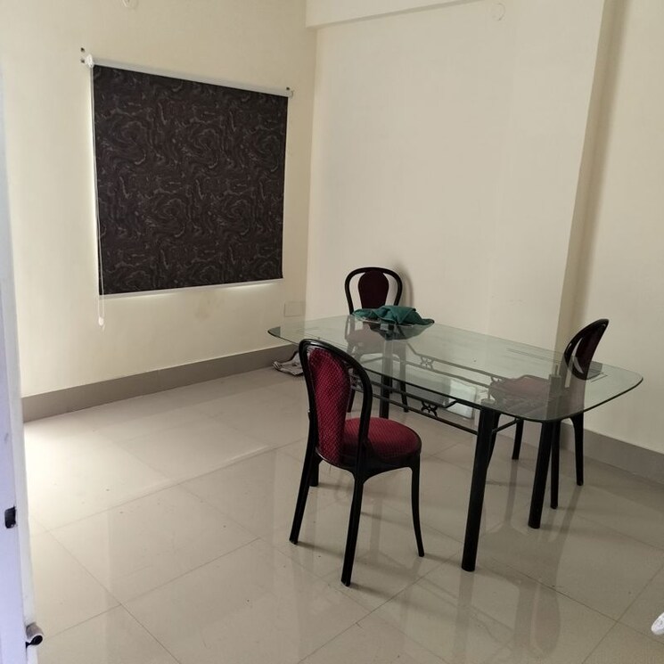 undefined, mp nagar Commercial Office Space 850 Sq.Ft. In Mp Nagar Bhopal 9853405