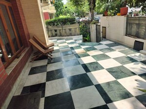 Balcony in 3 BHK Apartment at Defence Colony – for Rent