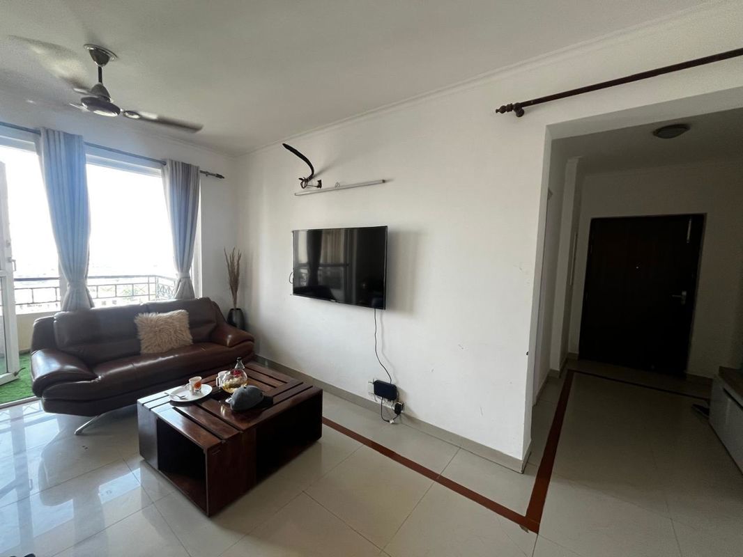 3 BHK + Pooja Room,Servant Room 1578 Sq.Ft. Apartment in Tulip Violet