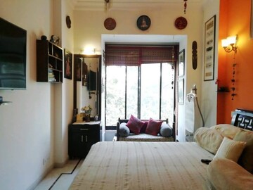 Bedroom in 3 BHK Apartment at Defence Colony – for Sale