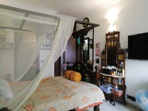Bedroom in 3 BHK Apartment at Defence Colony – for Sale