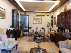 3 BHK + Servant Room Apartment For Sale in Defence Colony