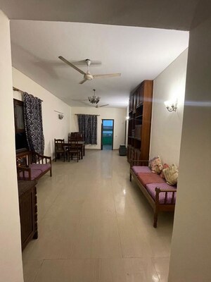 Room in 2 BHK Apartment at Hauz Khas – for Rent