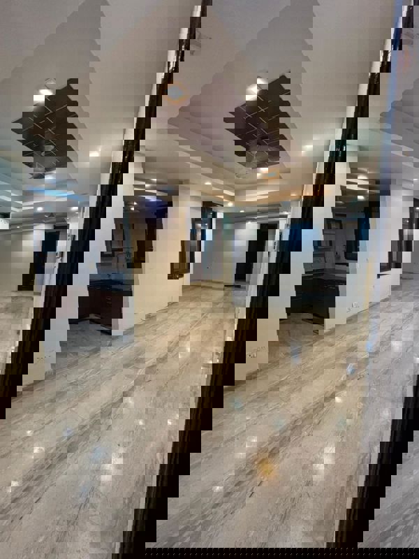 4 BHK + Servant Room Builder Floor For Rent in Saket