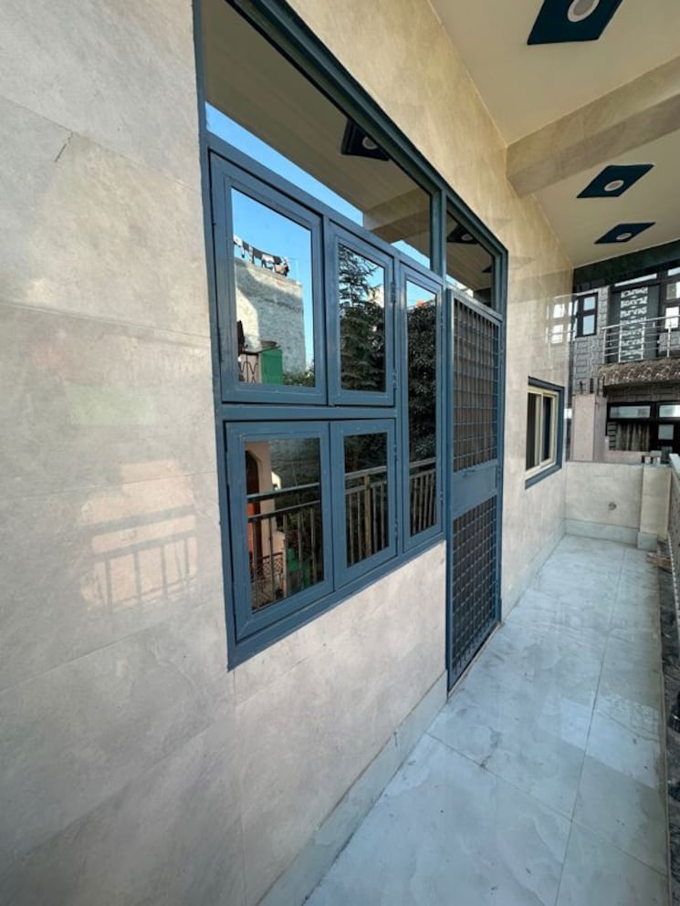 Balcony, jai vihar 2 Bedroom 713 Sq.Ft. Builder Floor In Jai Vihar Delhi 9705680