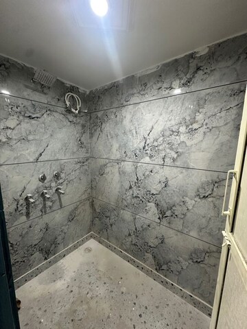 Bathroom in 2 BHK Builder Floor at Jai Vihar – for Rent