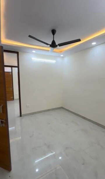 1 BHK Builder Floor For Rent in West Patel Nagar
