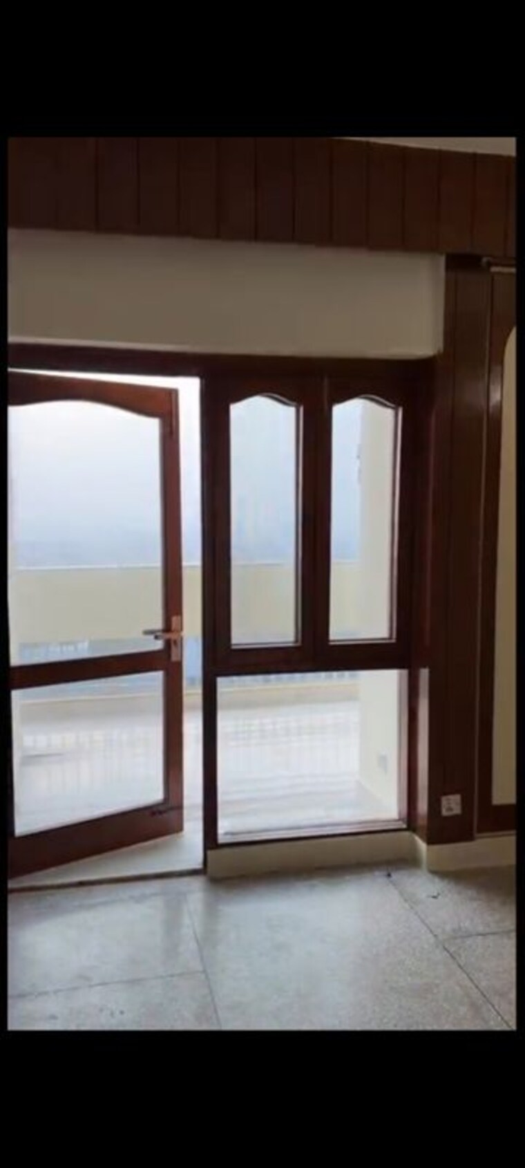 Room, east of kailash 3 Bedroom 1500 Sq.Ft. Builder Floor In East Of Kailash Delhi 9853466