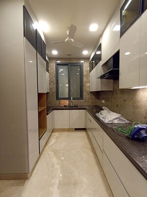 Building Lobby in 3 BHK Builder Floor at Green Park – for Rent