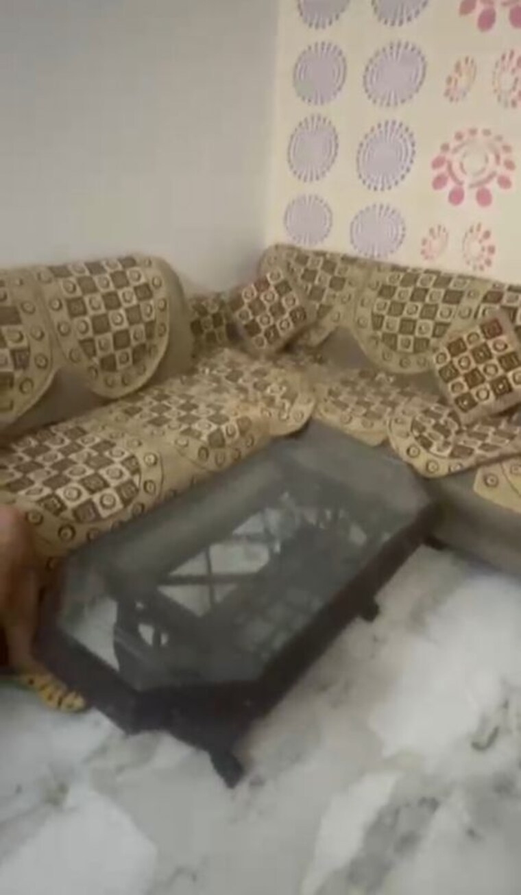 Living Room, west patel nagar 2 Bedroom 1000 Sq.Ft. Builder Floor In West Patel Nagar Delhi 9840139