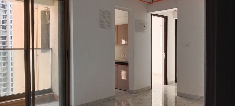 Room, raymond-ten-x-era 2 Bedroom 615 Sq.Ft. Apartment In Pokhran Road No One Thane 9853473