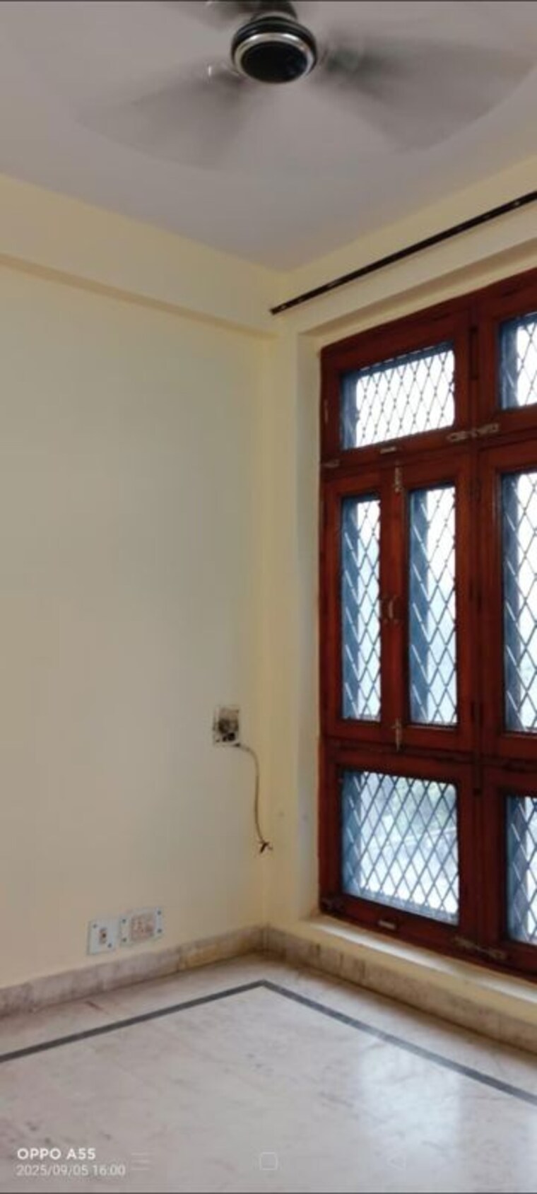 Room, alpha-1-rwa 2 Bedroom 200 Sq.Mt. Independent House In Alpha 1 Greater Noida Greater Noida 9853485