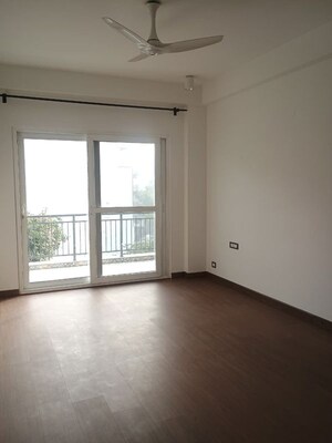 3 BHK Apartment For Sale in Unitech The Residences Gurgaon, Sector 33