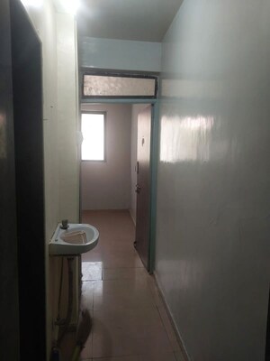 Room in 1 BHK Apartment at Gokhalenagar – for Rent