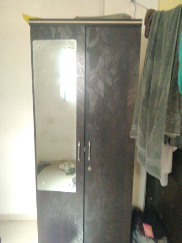 Bathroom, mig-colony-gokhalenagar 1 Bedroom 500 Sq.Ft. Apartment In Gokhalenagar Pune 9622719
